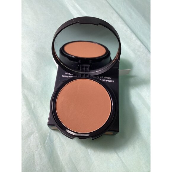 BareMinerals BarePro 16HR Skin-Perfecting Powder Foundation Medium Deep 40 Warm - Picture 2 of 7